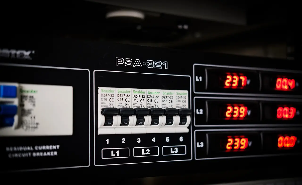 Why you should worry less about big data centers and more about big data